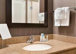 Courtyard by Marriott Bloomington Normal 写真