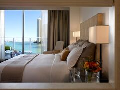 キンプトン エピック ホテル バイ IHG 写真