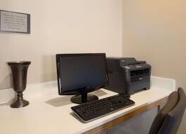 カントリー イン & スイーツ バイ ラディソン マンテノ イリノイ 写真