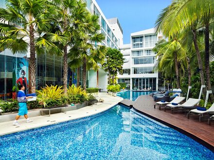Hotel Baraquda Pattaya by Heeton 写真