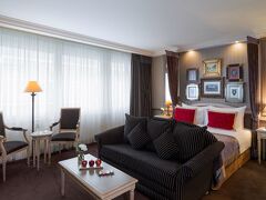 ロイヤル マノテル ホテル 写真