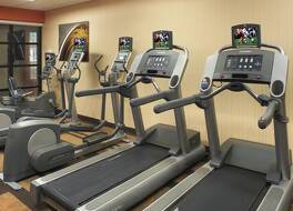 Courtyard by Marriott Cincinnati Covington 写真