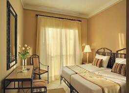 ジャズ ネオ アイボリー 写真