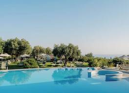 ビレッジ ハイツ ゴルフ リゾート 写真