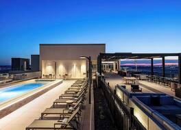 ヒルトン BN ナッシュビル エアポート ターミナル