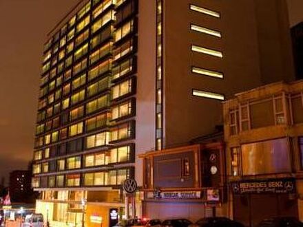 クラウンプラザ イスタンブール ハルビエ バイ IHG 写真