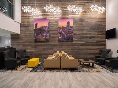 ラ キンタ イン & スイーツ バイ ウィンダム ローリー ダウンタウン ノース 写真