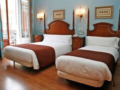 オスタル ヴィクトリア II 写真