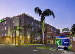 Holiday Inn Express Hotel & Suites Bakersfield Central By IHG 写真