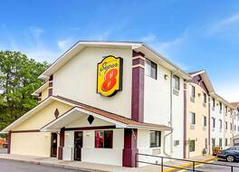 エコノ ロッジ スポッツィルバァニア タウン センター