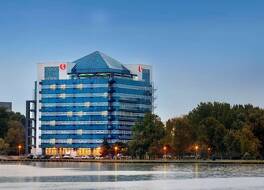 ラマダ バイ ウィンダム コンスタンタ 写真