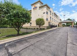 コンフォート スイーツ ロンバード - アディソン 写真