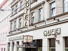 ホテル ハドリガン 写真