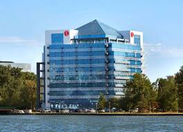 ラマダ バイ ウィンダム コンスタンタ 写真