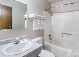 スーパー 8 バイ ウィンダム マディソン 写真