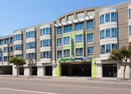 Holiday Inn Express Hotel & Suites Fisherman's Wharf 写真