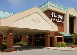Drury Inn & Suites St. Louis Fairview Heights 写真