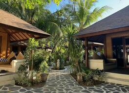 スキャリーワグスビーチクラブ 写真