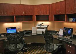 ヒルトン ガーデン イン インディアナポリス エアポート 写真