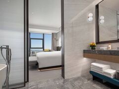 クラウンプラザ ジナン ルンホア バイ IHG 写真