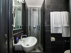 ゴールデン ホテル 写真