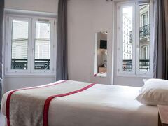 ホテル ボンセジュール モンマルトル 写真