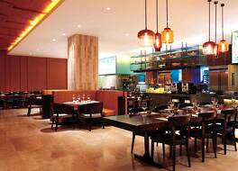 ヒルトン ガーデン イン リージャン 写真