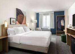 Spark by Hilton Shepherdsville Louisville South 写真