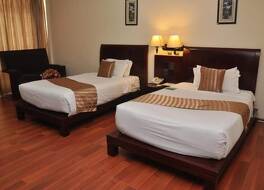 カレブ ホテル 写真