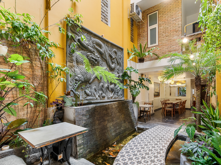 ハロー ホテル 写真