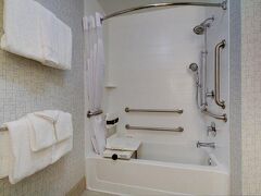 ホリデイ イン エクスプレス ＆ スイーツ オーロラ ナパービル バイ IHG 写真