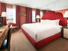 メゾン 140 ビバリーヒルズ 写真