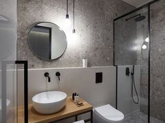 インアテネ 写真