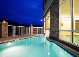 ホリデイ イン エクスプレス & スイーツ アッシュビル ダウンタウン by IHG 写真