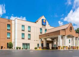 コンフォート イン & スイーツ クックヴィル