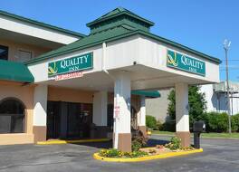 クオリティ イン ボウリング グリーン サウス 写真