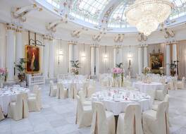 プロヴァンスアルプコートダジュール地方のホテル