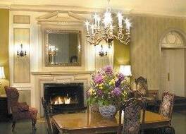 カールトン オブ オーク パーク 写真