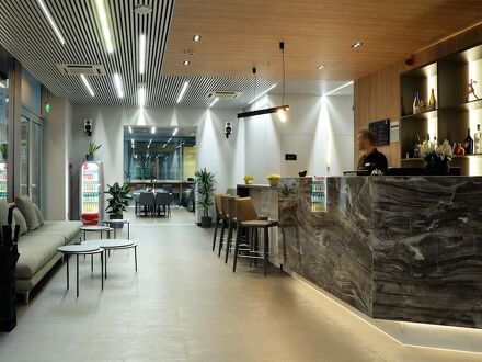 プレミア ホテル ミシュコルツ 写真