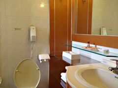 ファースト ホテル 写真