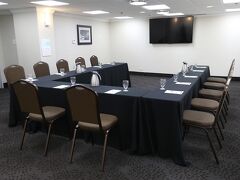 ホリデイ イン オヘア エリア バイ IHG 写真