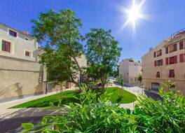 ル レトロ ミラボー- メゾン ドゥ ファミール 写真