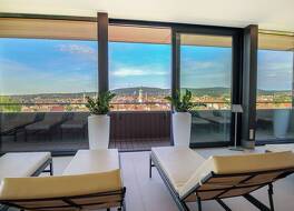 ホテル ショプロン 写真