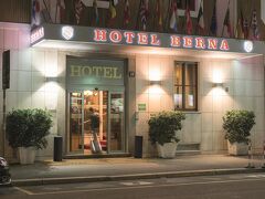 ホテル ベルーナ 写真