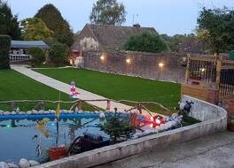 アナンド ロッジ 写真