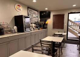 スーパー 8 バイ ウィンダム ラファイエット / プーデュー エリア