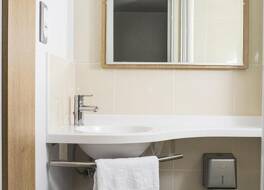 ホテル イン デザイン モンルソン 写真