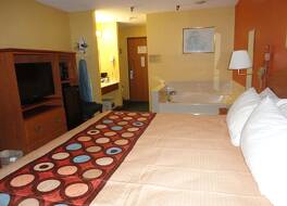 スーパー 8 バイ ウィンダム クローフォーズビル 写真