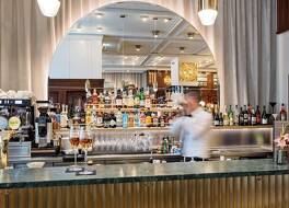 ホテル アストリア ウィーン キュリオ コレクション バイ ヒルトン 写真