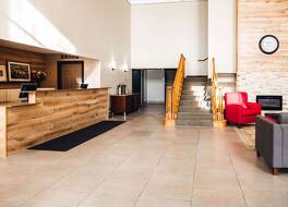 カントリー イン & スイーツ バイ ラディソン ストックトン イリノイ 写真